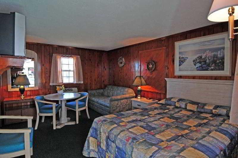 Rodeway Inn & Suites Nags Head Habitación foto